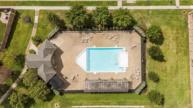 $2,450 | 4520 Del Rey Avenue, McKinney, TX 75070