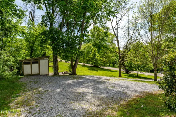 $314,900 | 985 Chuckey Pike, Chuckey, TN 37641