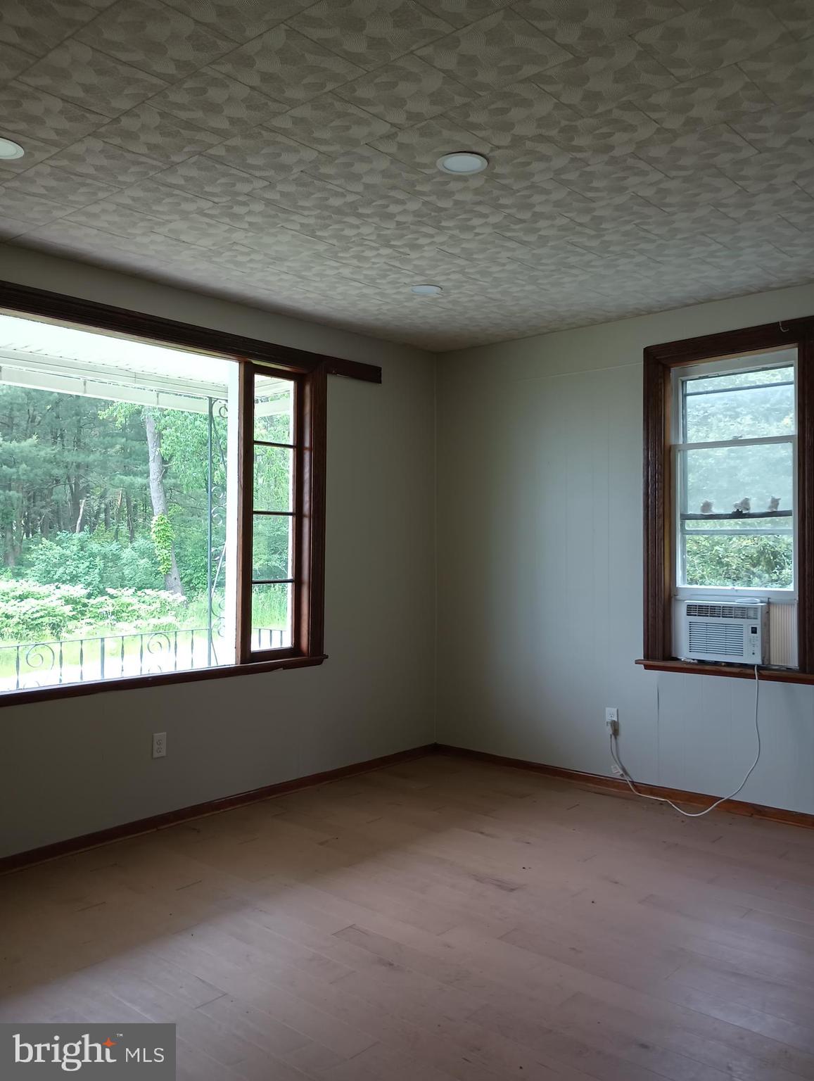 11615 Hoffman Hollow Road Southwest Frostburg, MD 21532 - Photo 4 of 11 Gallery Image 4