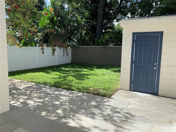 $2,695 | 3516 West San Pedro Street, Tampa, FL 33629