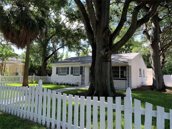 $2,695 | 3516 West San Pedro Street, Tampa, FL 33629
