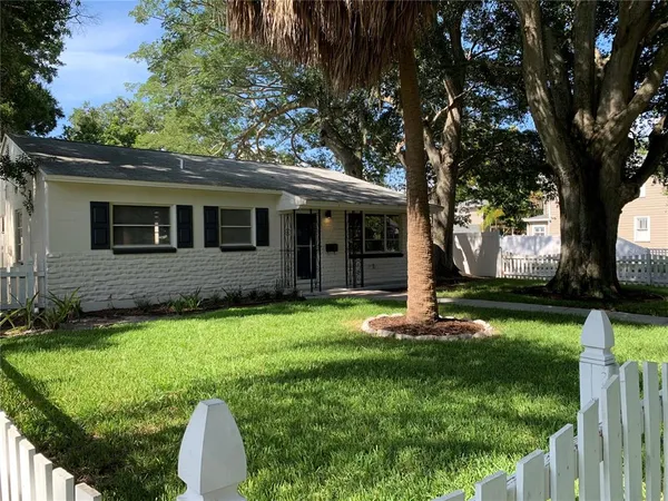 $2,695 | 3516 West San Pedro Street, Tampa, FL 33629