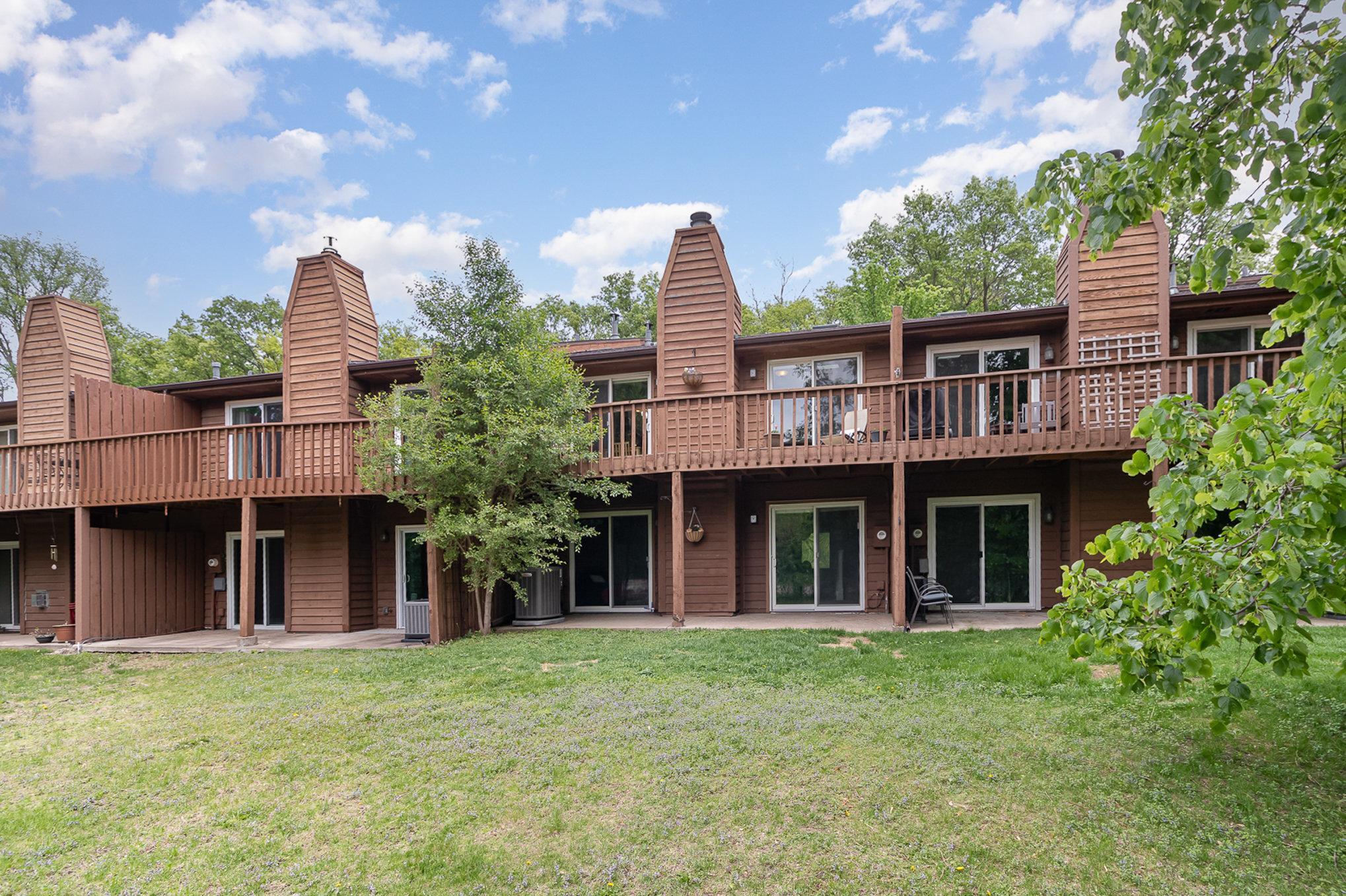 3514 Douglas Dr North