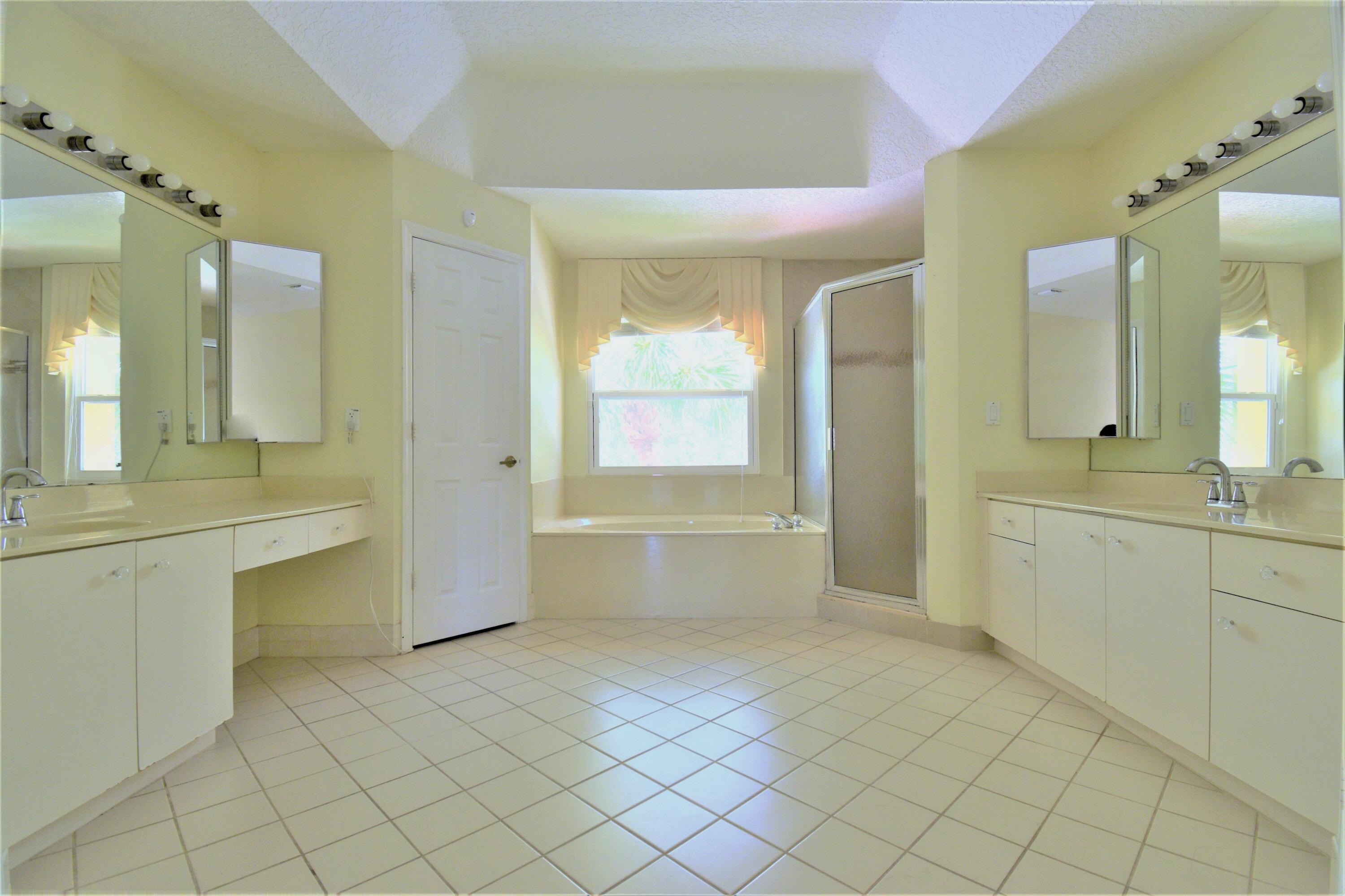 12918 Clifton Drive Boca Raton, FL 33428 - Photo 29 of 56 DSC_0698