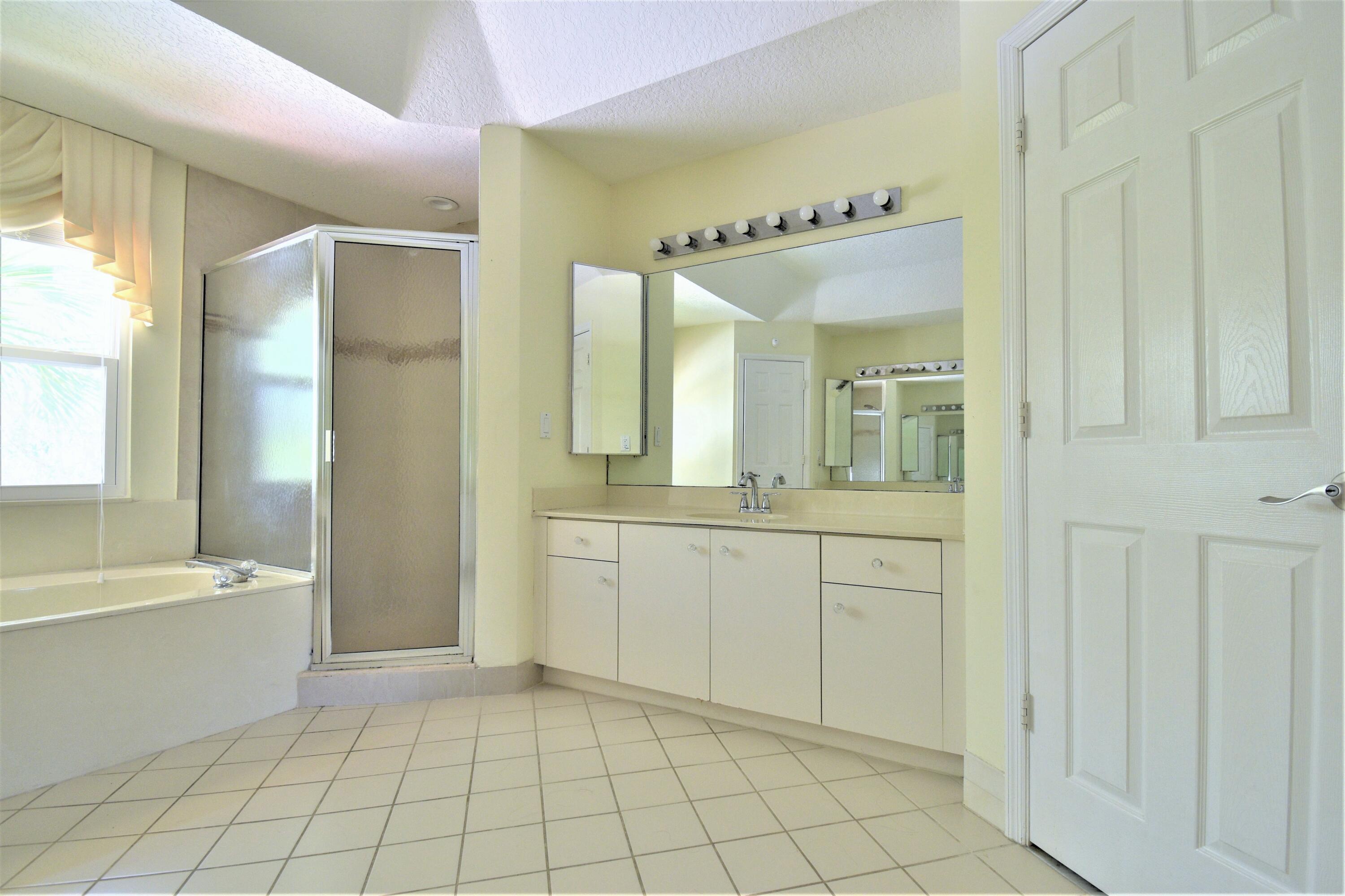 12918 Clifton Drive Boca Raton, FL 33428 - Photo 31 of 56 DSC_0700
