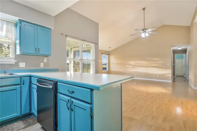 $1,617 | 146 Southeast 1171st Road, Knob Noster, MO 65336