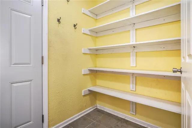 $1,617 | 146 Southeast 1171st Road, Knob Noster, MO 65336