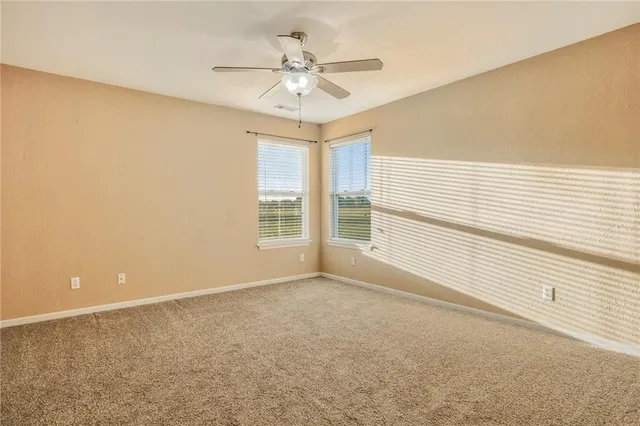 $1,617 | 146 Southeast 1171st Road, Knob Noster, MO 65336