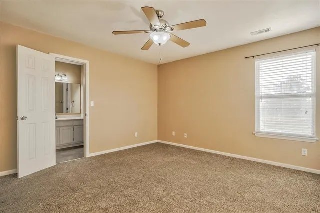 $1,617 | 146 Southeast 1171st Road, Knob Noster, MO 65336