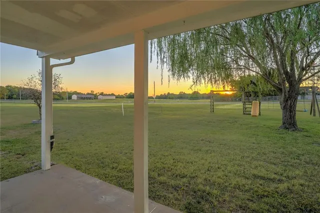 $1,617 | 146 Southeast 1171st Road, Knob Noster, MO 65336