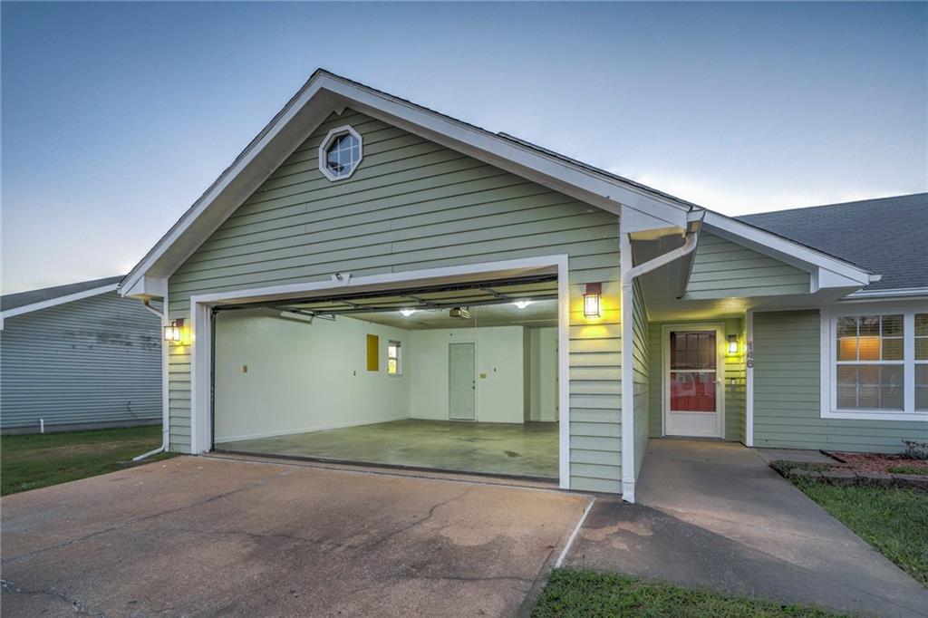 146 Southeast 1171st Road Knob Noster, MO 65336 - Photo 4 of 42