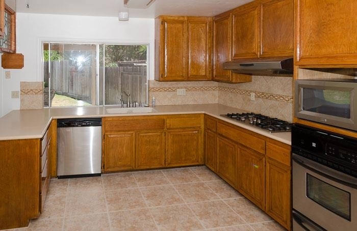 12817 Rios Road Poway, CA 92064 - Photo 5 of 25