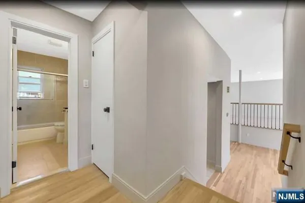 $7,500 | 22 Greentree Terrace, Tenafly, NJ 07670