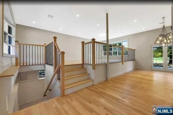 $7,500 | 22 Greentree Terrace, Tenafly, NJ 07670