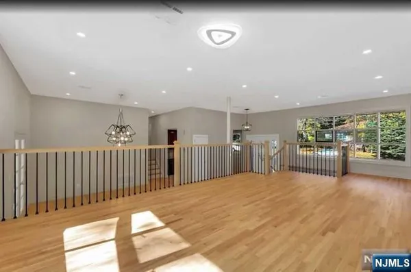 $7,500 | 22 Greentree Terrace, Tenafly, NJ 07670