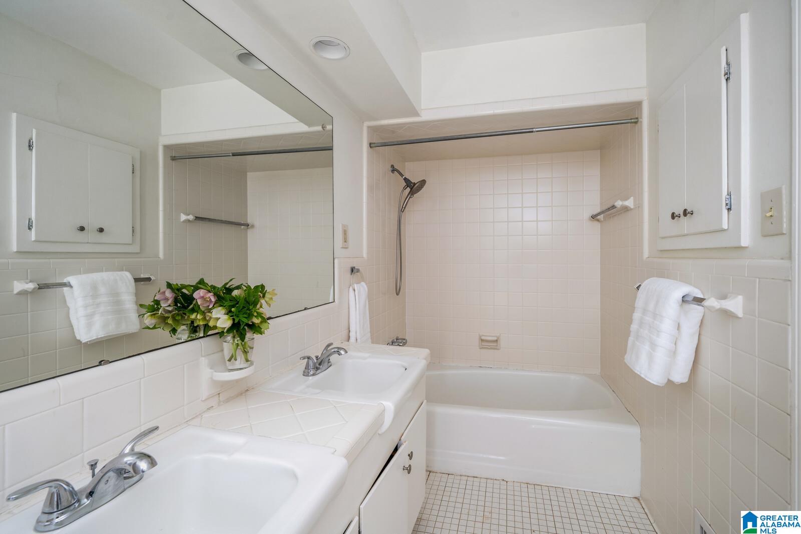 3656 Rockhill Road Birmingham, AL 35223 - Photo 34 of 56