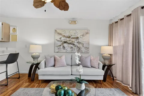$399,000 | 95-1050 Makaikai Street, Unit 18D, Mililani, HI 96789