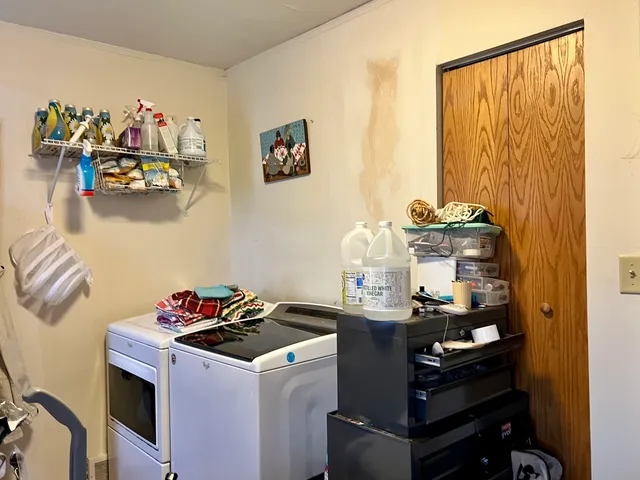 $209,900 | 1211 West Springfield Avenue, Champaign, IL 61821