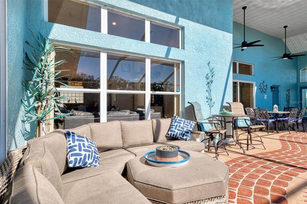 335 St George Court, Unit 1 Venice, FL 34293 - Photo 16 of 87