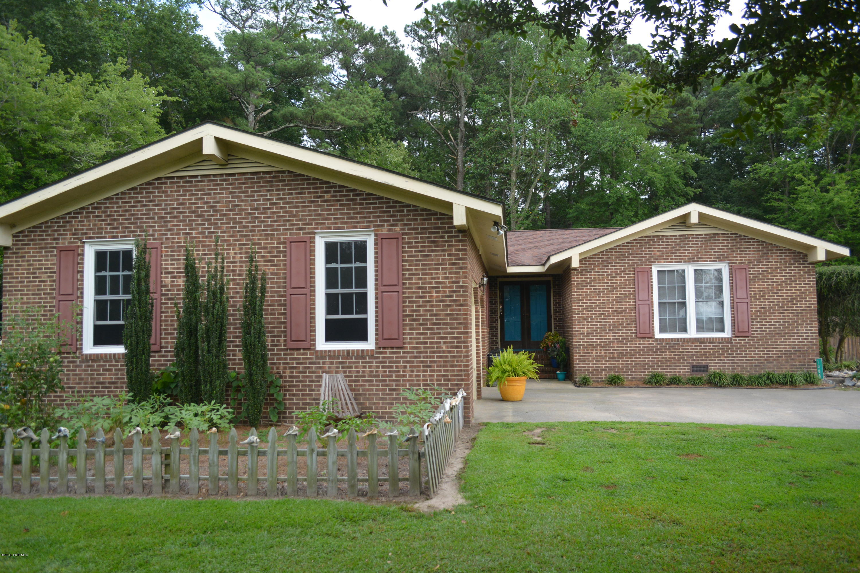 1088 Rock Road Williamston, NC 27892 - Photo 2 of 54 Powell 013