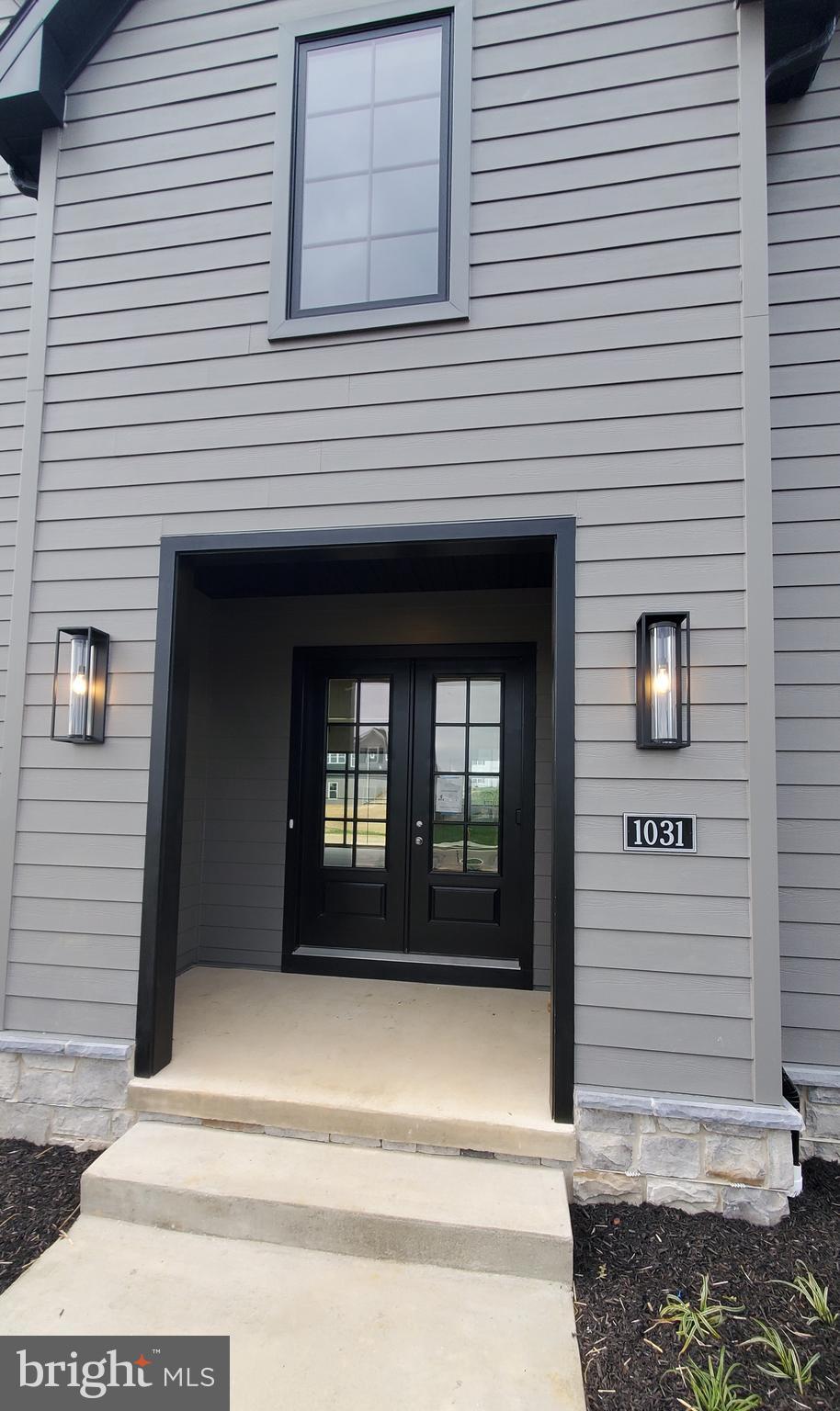 1031 Valley Crossing Drive Lititz, PA 17543 - Photo 2 of 11