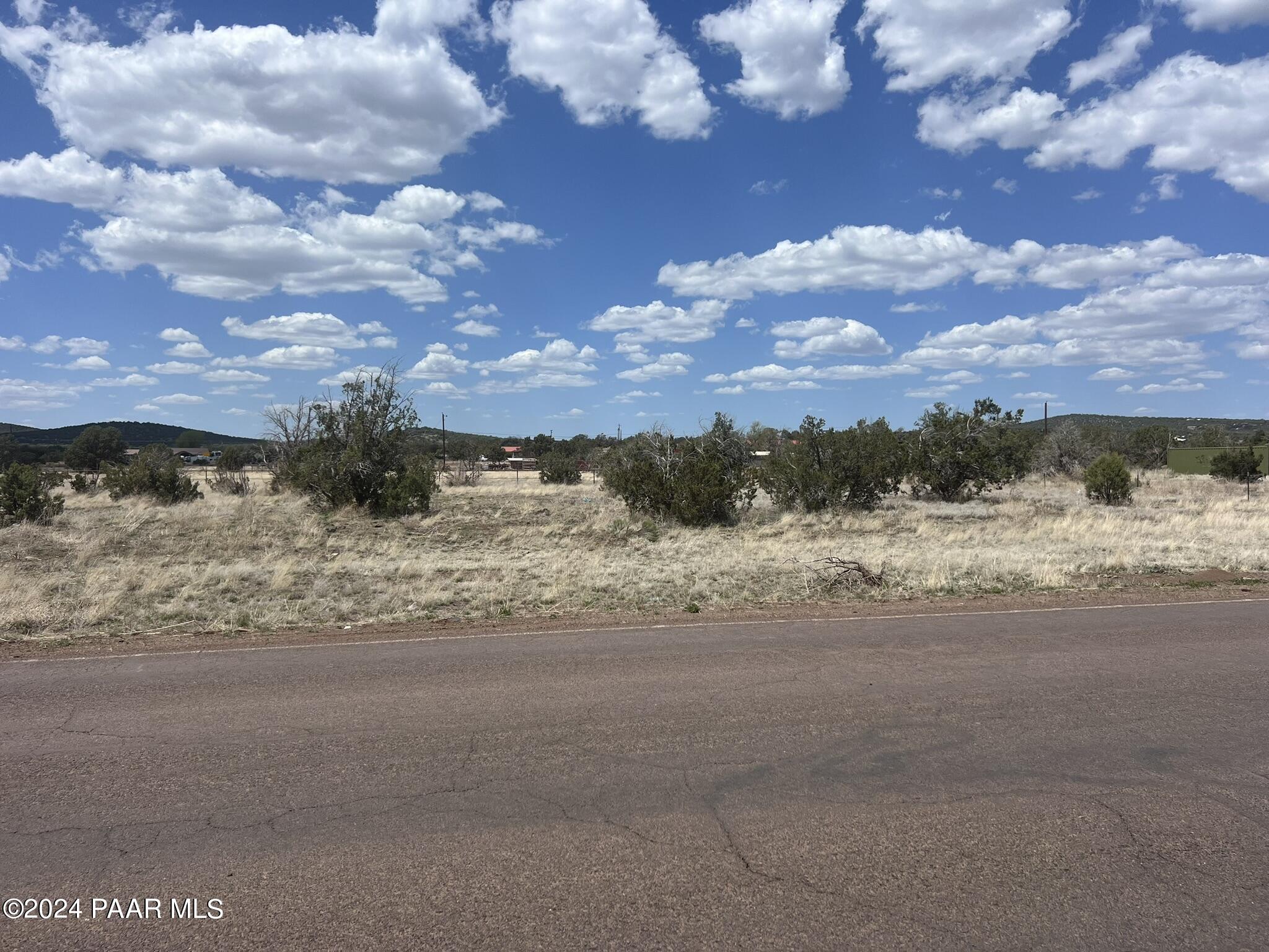 1061 Canyon Road Williams, AZ 86046 - Photo 3 of 7 IMG_5573