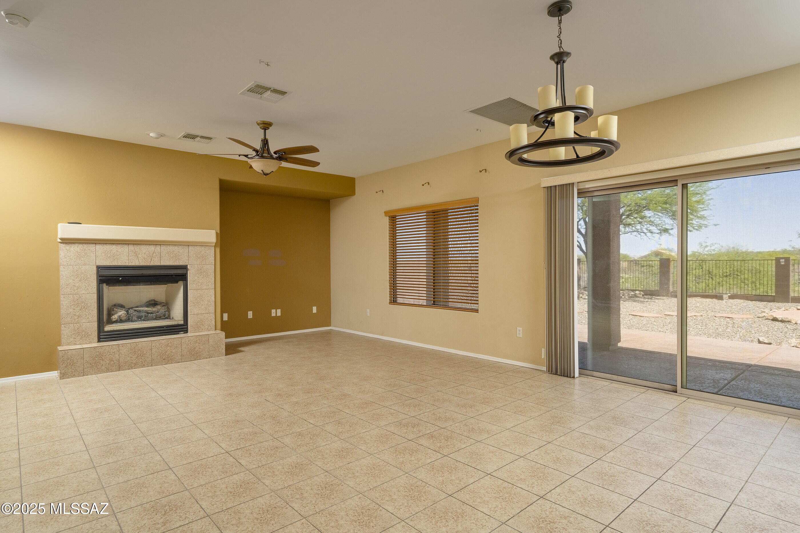 17533 South Indigo Crest Pass Vail, AZ 85641 - Photo 16 of 30