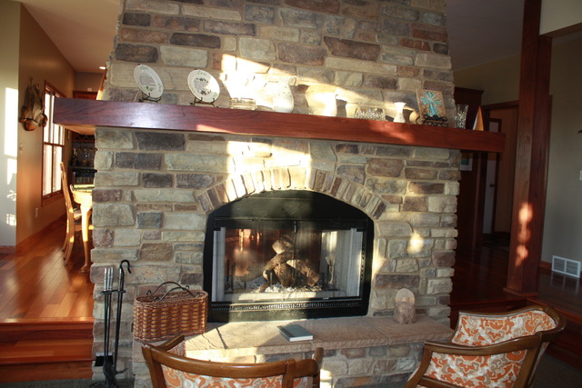 458 Hickory Ridge Drive Dixon, IL 61021 - Photo 3 of 20 Gallery Image 3