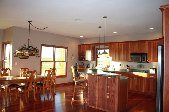 458 Hickory Ridge Drive Dixon, IL 61021 - Photo 6 of 20 Gallery Image 6