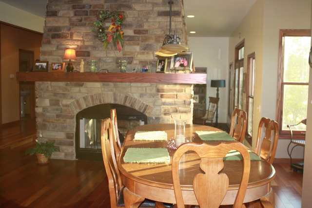 458 Hickory Ridge Drive Dixon, IL 61021 - Photo 7 of 20 Gallery Image 7