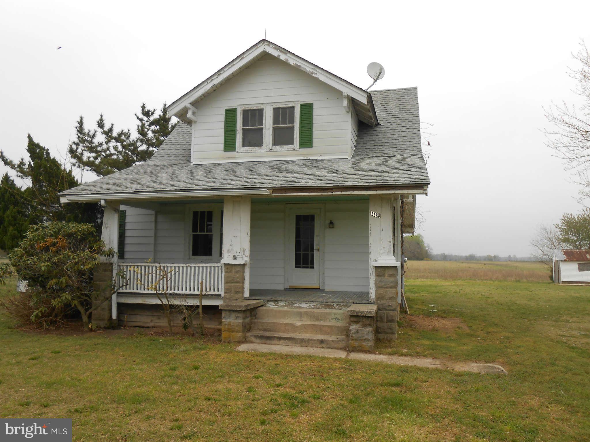 14439 Clarks Lane Ridgely, MD 21660 - Photo 1 of 14 Exterior (Front)