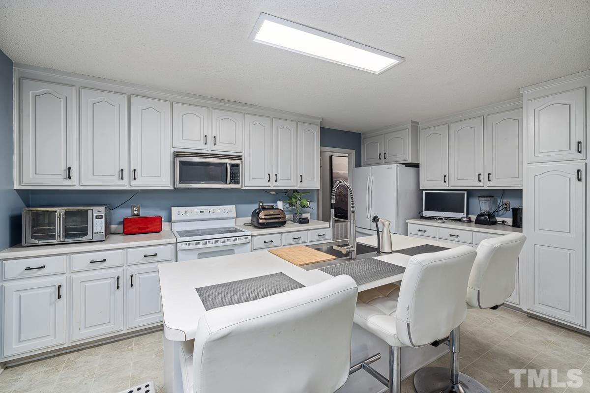 266 Mark Lane Raleigh, NC 27603 - Photo 19 of 35 Gallery Image 19
