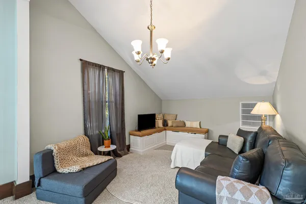 $560,000 | 401 North 16th Avenue, Pensacola, FL 32501