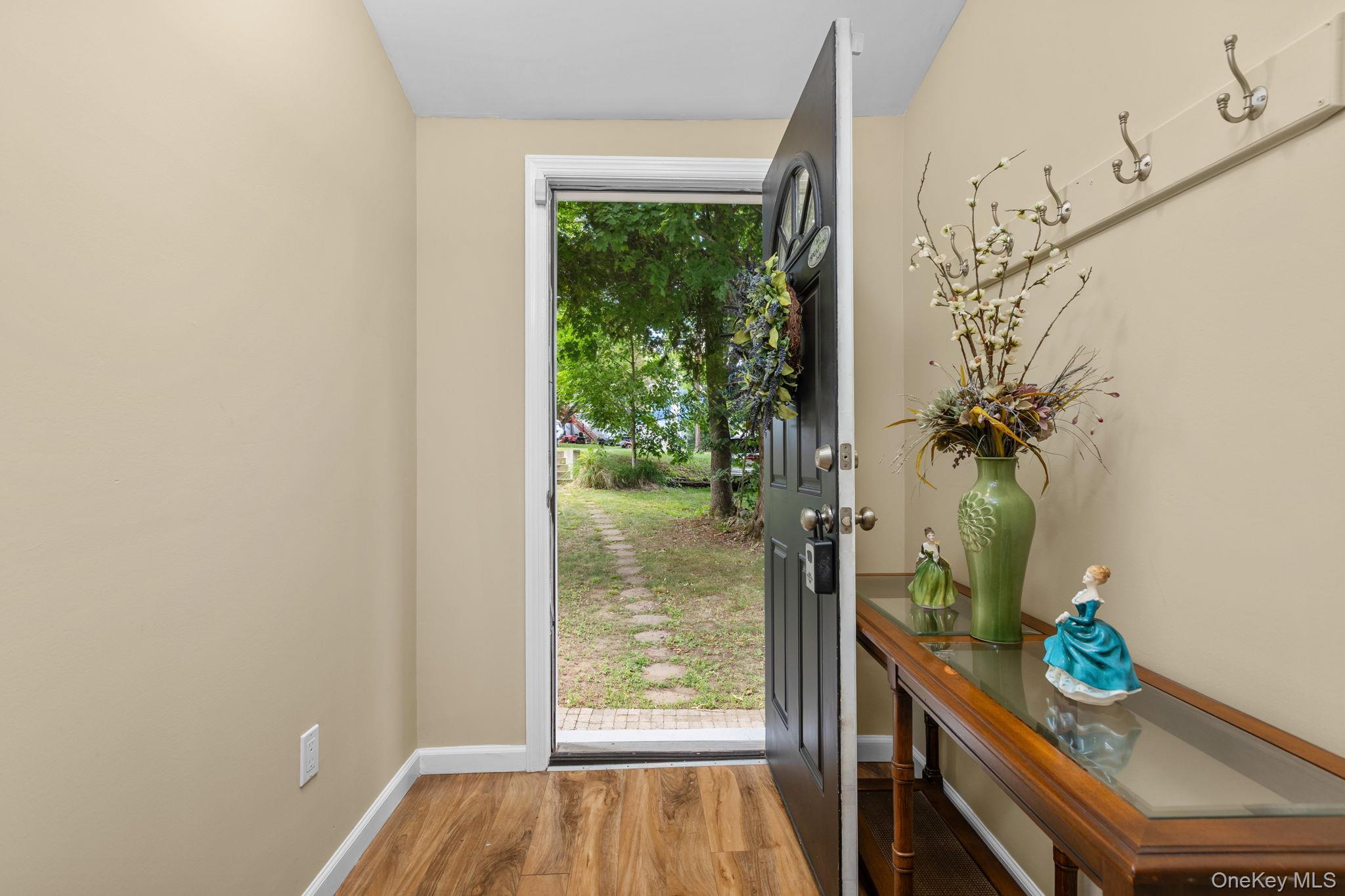 10 Batavia Road Patterson, NY 12563 - Photo 4 of 42
