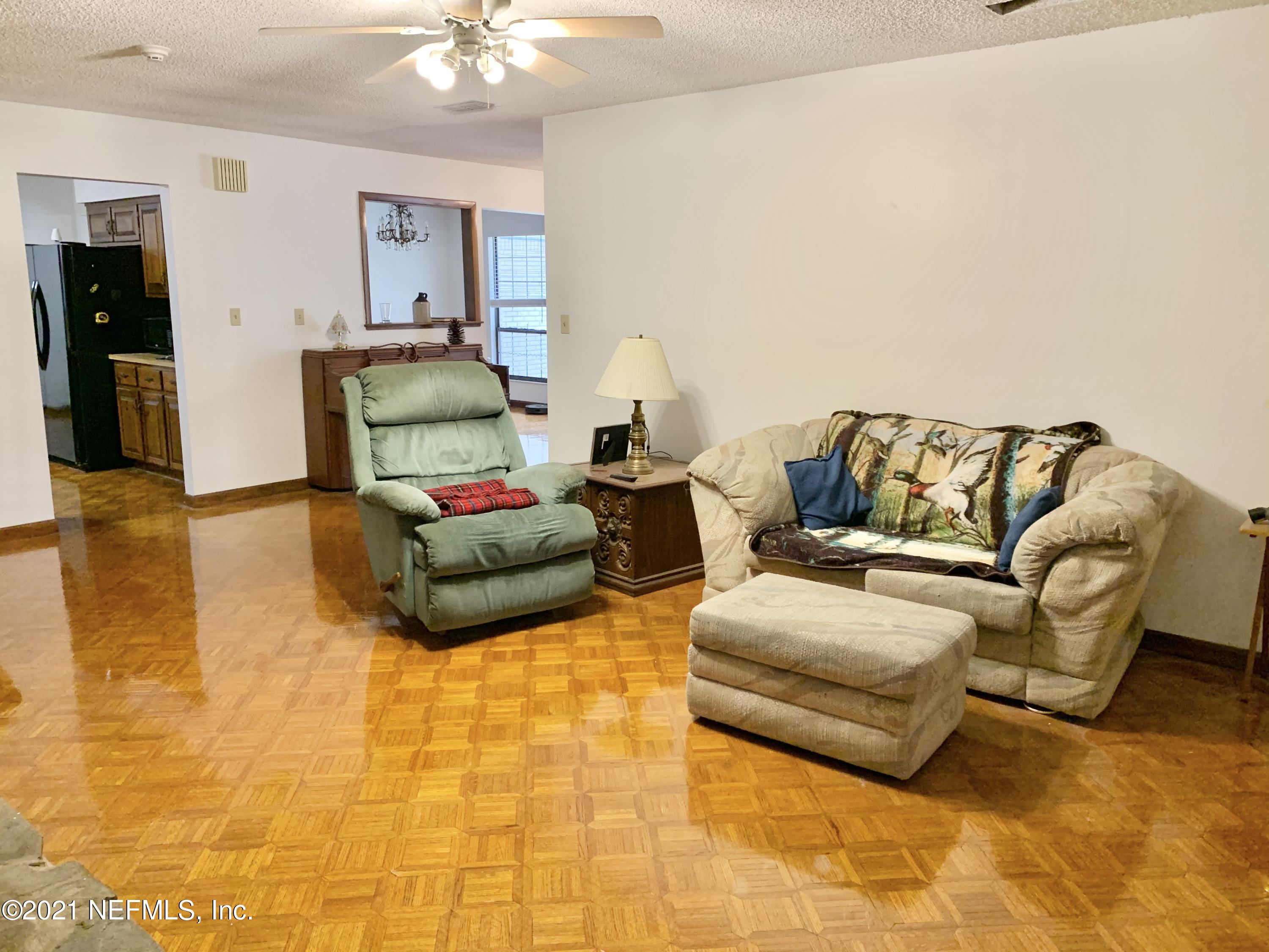 958 Browns Road Middleburg, FL 32068 - Photo 11 of 23 7F55C4F8-348C-403B-826B-9B6E172B1DB2