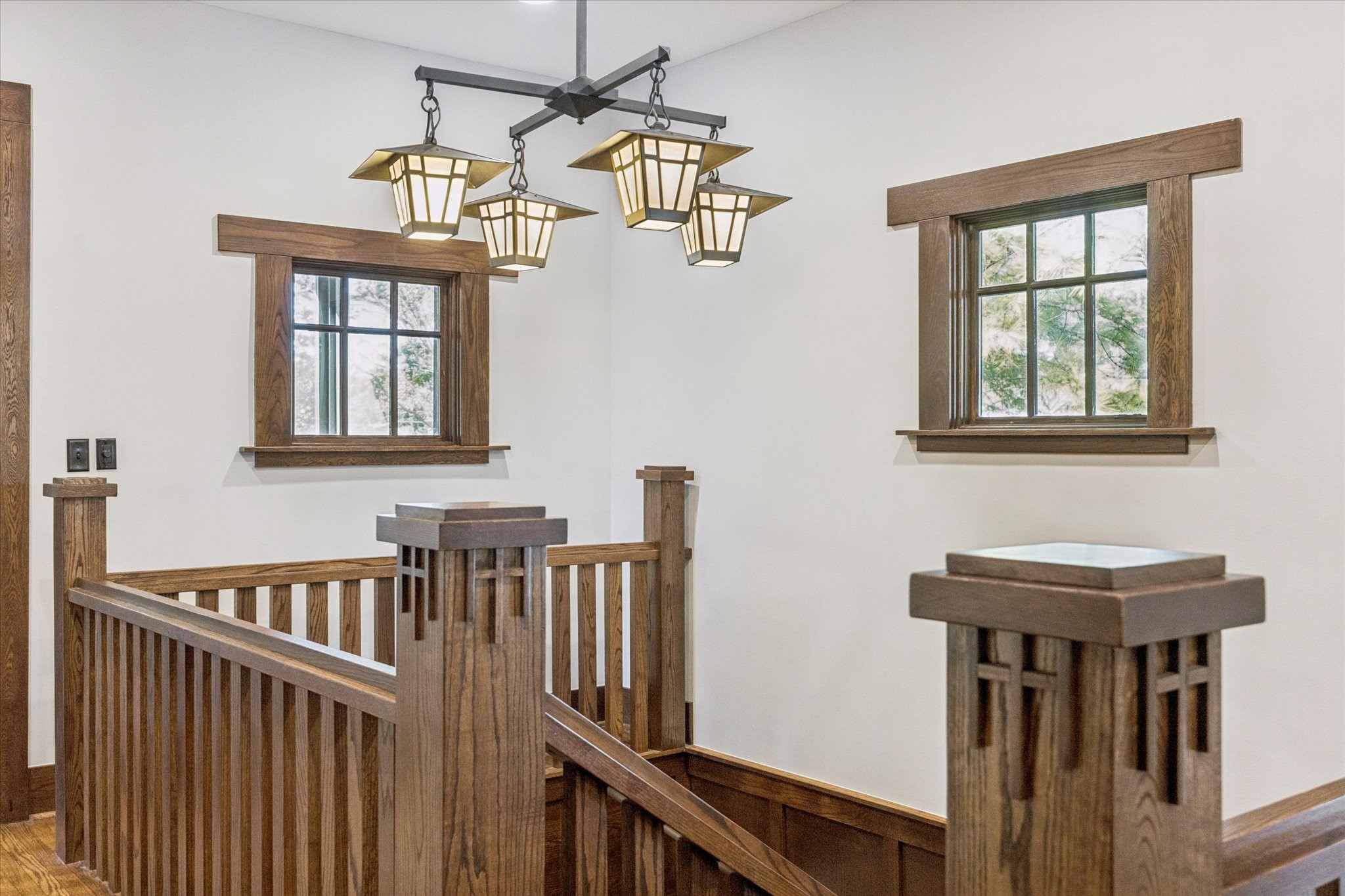 512 Archer Street Houston, TX 77009 - Photo 33 of 40 Antique light fixtures and hardware throughout the home create a warm, inviting atmosphere rich in period details.