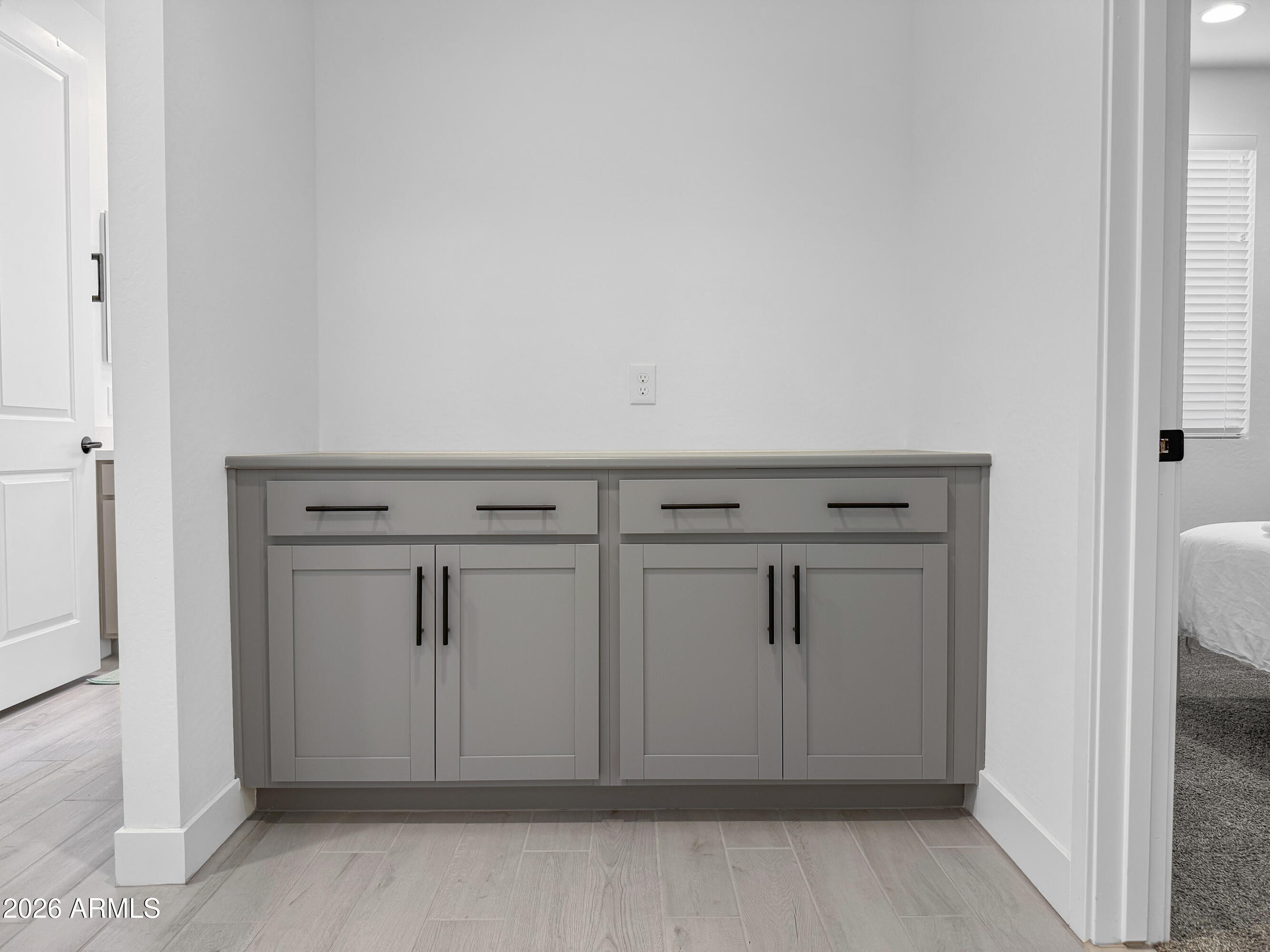 14843 West Sand Hills Road Surprise, AZ 85387 - Photo 5 of 40 Hallway 3