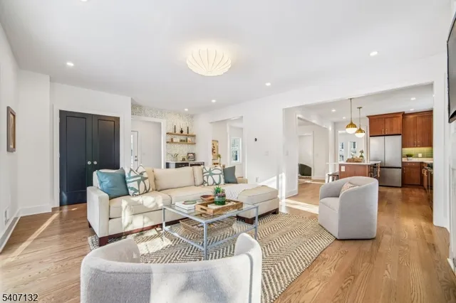 $1,099,000 | 135 Union Avenue, Maplewood, NJ 07040