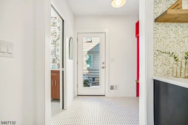 $1,099,000 | 135 Union Avenue, Maplewood, NJ 07040