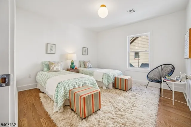 $1,099,000 | 135 Union Avenue, Maplewood, NJ 07040