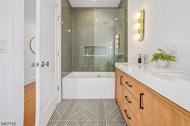 $1,099,000 | 135 Union Avenue, Maplewood, NJ 07040