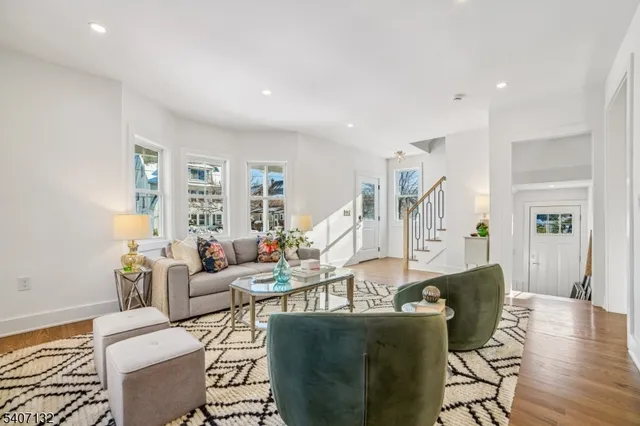 $1,099,000 | 135 Union Avenue, Maplewood, NJ 07040