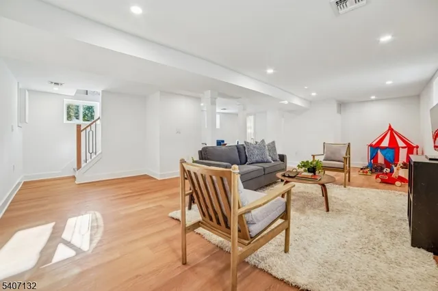 $1,099,000 | 135 Union Avenue, Maplewood, NJ 07040