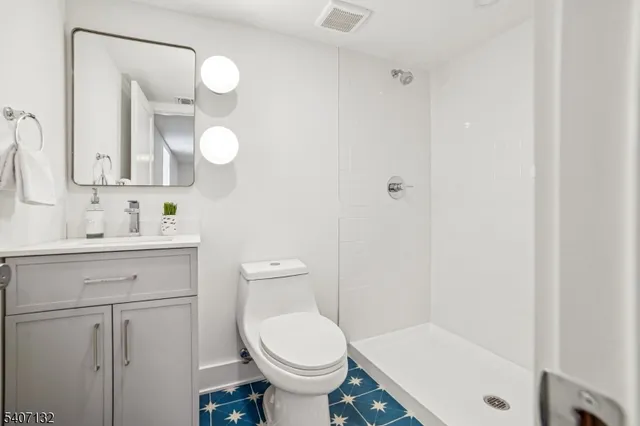 $1,099,000 | 135 Union Avenue, Maplewood, NJ 07040