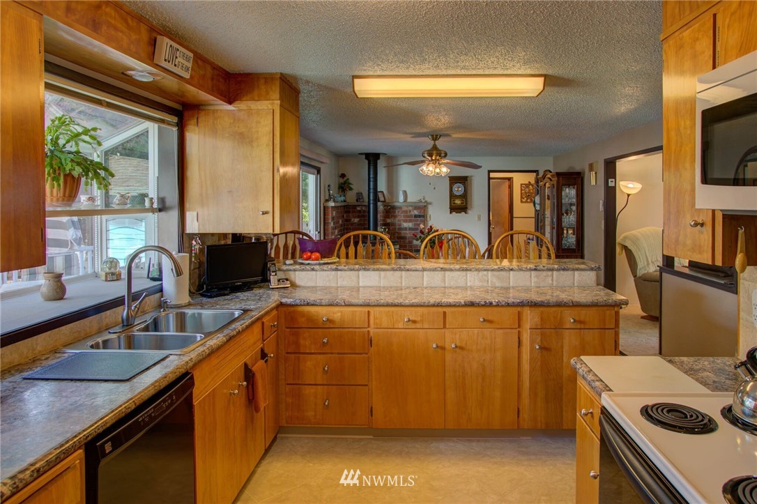 7215 Lillooet Loop Aberdeen, WA 98520 - Photo 11 of 24 Gallery Image 11