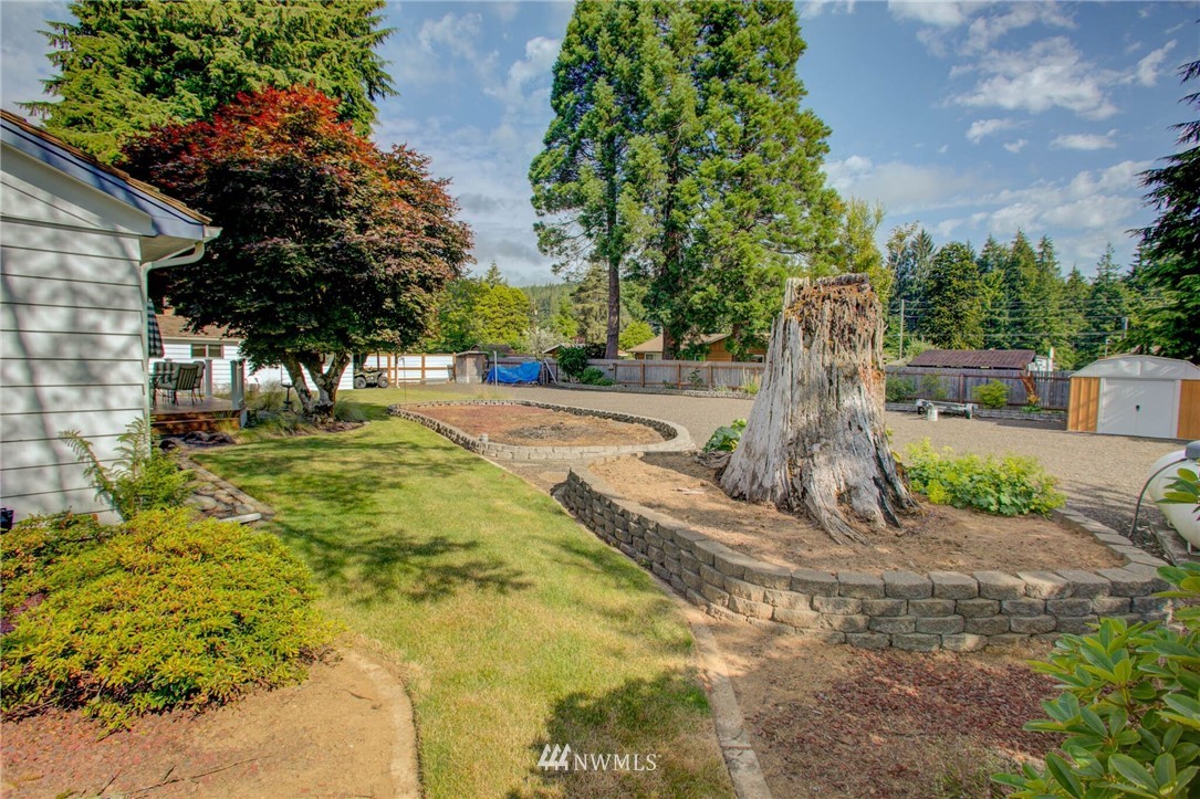 7215 Lillooet Loop Aberdeen, WA 98520 - Photo 3 of 24 Gallery Image 3