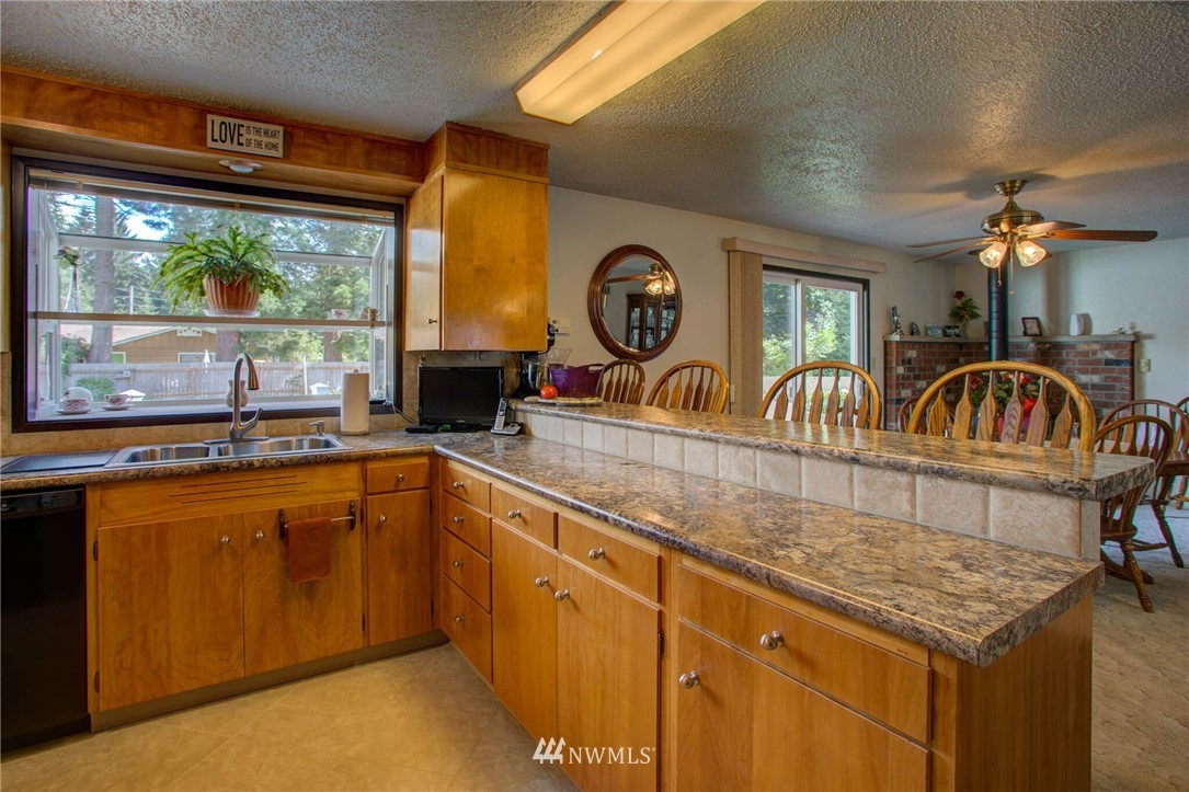 7215 Lillooet Loop Aberdeen, WA 98520 - Photo 10 of 24 Gallery Image 10