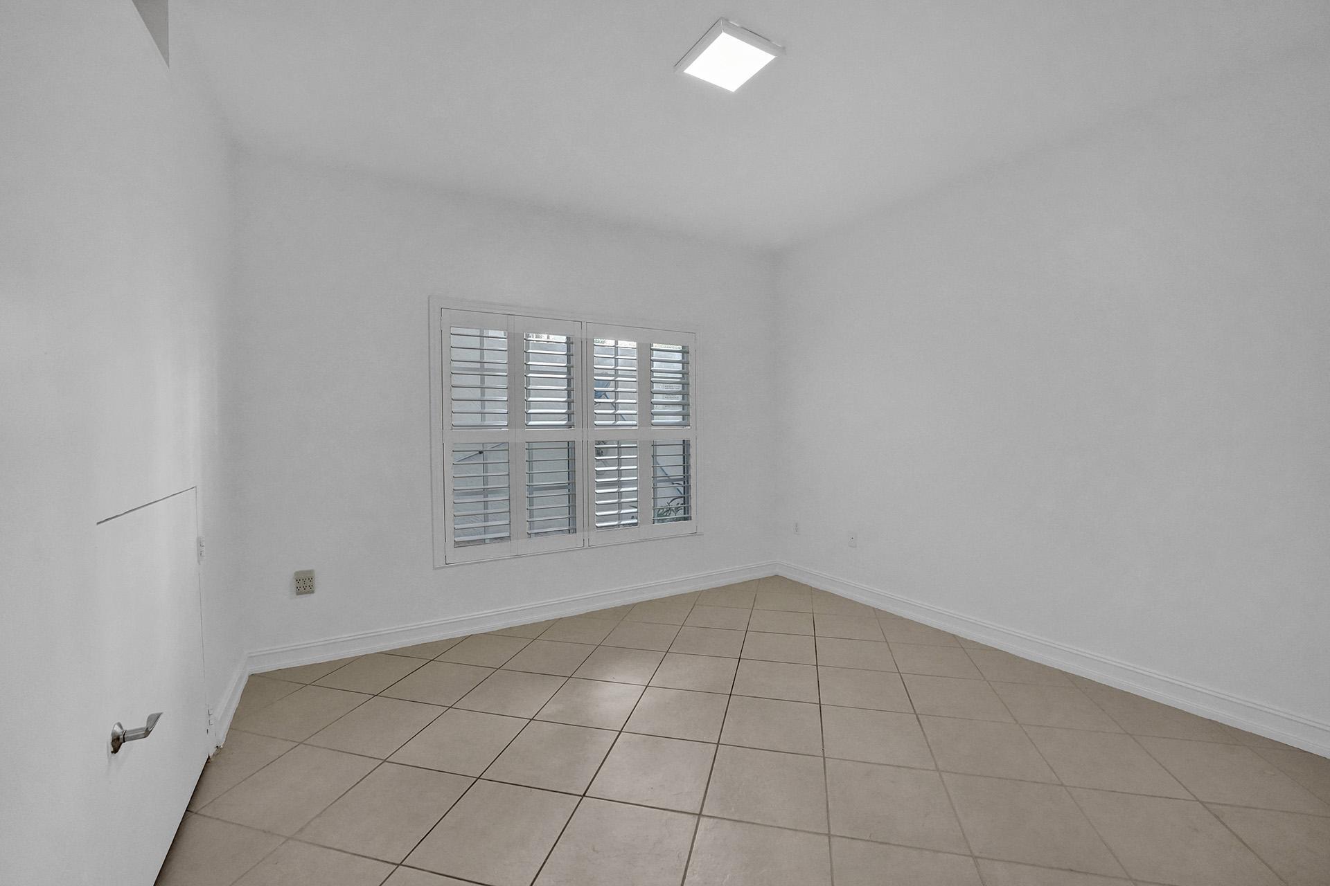 632 Renaissance Way Delray Beach, FL 33483 - Photo 47 of 61 632 Renaissance Way, Delray Beach-34