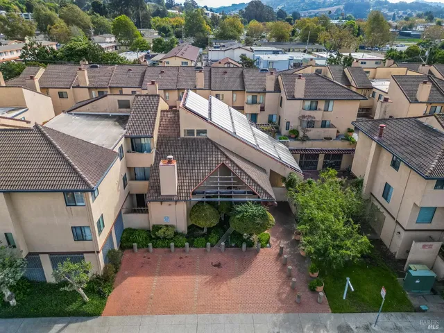 $360,000 | 2830 21st Street, Unit 32, San Pablo, CA 94806
