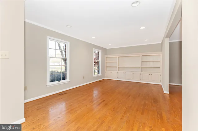 $675,000 | 302 Holleybrooke Court, Walkersville, MD 21793